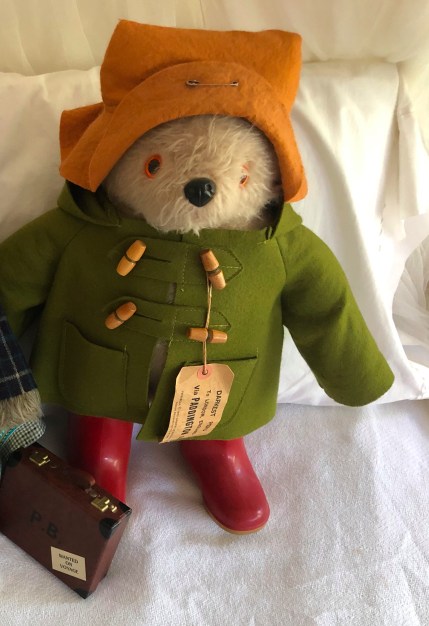 3C21C437-6810-4F4C-9AF6-504D2695270B