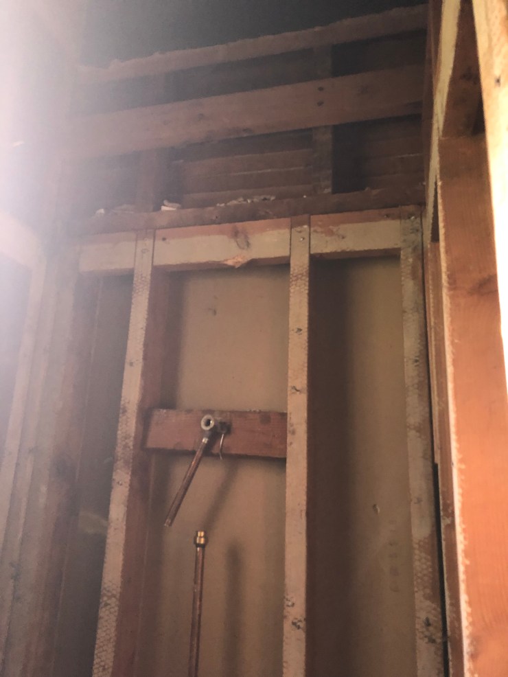 6BD95011-8166-4E0C-A8C8-2024FA2D395E