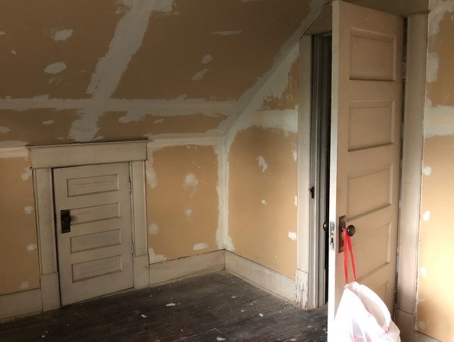 84502CA8-543F-44D1-AC6A-AE52183EC8F9