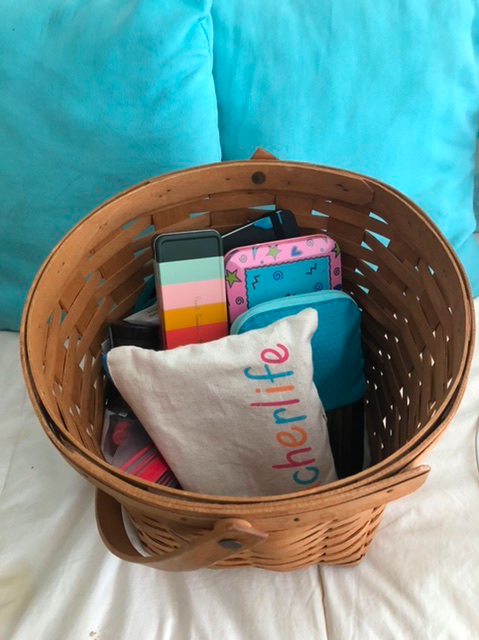 F523A6D9-723D-4AC3-A309-60F499A4D6A3