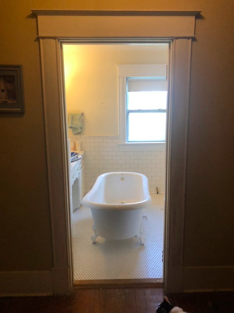 1ABF511C-F186-433C-863F-BDB48BC7DFCA